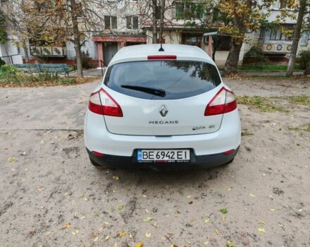 Белый Рено Меган, объемом двигателя 1.5 л и пробегом 232 тыс. км за 5600 $, фото 3 на Automoto.ua