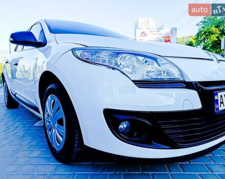 Білий Рено Меган, об'ємом двигуна 1.5 л та пробігом 227 тис. км за 7700 $, фото 24 на Automoto.ua