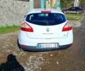 Белый Рено Меган, объемом двигателя 1.5 л и пробегом 250 тыс. км за 5100 $, фото 1 на Automoto.ua