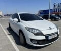 Белый Рено Меган, объемом двигателя 1.5 л и пробегом 230 тыс. км за 7489 $, фото 2 на Automoto.ua