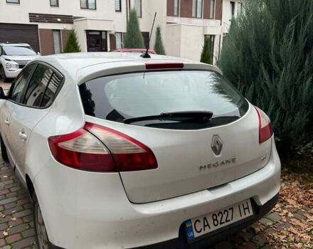 Белый Рено Меган, объемом двигателя 1.5 л и пробегом 230 тыс. км за 4500 $, фото 3 на Automoto.ua