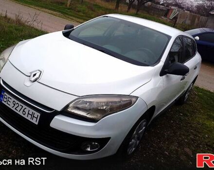 Белый Рено Меган, объемом двигателя 1.5 л и пробегом 270 тыс. км за 6100 $, фото 4 на Automoto.ua