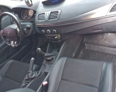 Белый Рено Меган, объемом двигателя 1.5 л и пробегом 212 тыс. км за 5300 $, фото 14 на Automoto.ua
