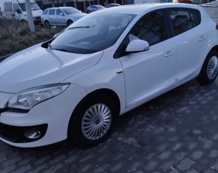 Белый Рено Меган, объемом двигателя 1.46 л и пробегом 220 тыс. км за 7099 $, фото 2 на Automoto.ua