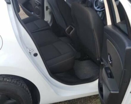 Белый Рено Меган, объемом двигателя 1.5 л и пробегом 330 тыс. км за 7500 $, фото 17 на Automoto.ua