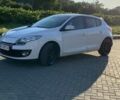 Белый Рено Меган, объемом двигателя 1.5 л и пробегом 230 тыс. км за 6600 $, фото 1 на Automoto.ua