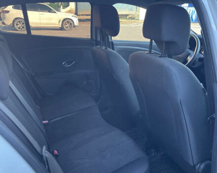 Белый Рено Меган, объемом двигателя 1.5 л и пробегом 224 тыс. км за 7200 $, фото 17 на Automoto.ua