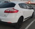 Белый Рено Меган, объемом двигателя 1.5 л и пробегом 330 тыс. км за 7500 $, фото 2 на Automoto.ua
