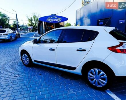 Білий Рено Меган, об'ємом двигуна 1.5 л та пробігом 227 тис. км за 7700 $, фото 7 на Automoto.ua