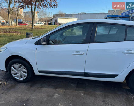 Белый Рено Меган, объемом двигателя 1.5 л и пробегом 164 тыс. км за 7750 $, фото 13 на Automoto.ua