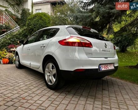 Белый Рено Меган, объемом двигателя 1.5 л и пробегом 173 тыс. км за 8200 $, фото 7 на Automoto.ua
