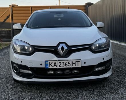 Белый Рено Меган, объемом двигателя 1.5 л и пробегом 300 тыс. км за 7000 $, фото 1 на Automoto.ua