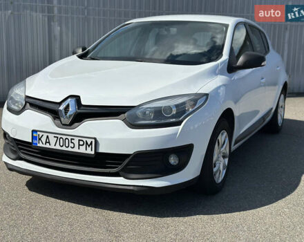 Белый Рено Меган, объемом двигателя 1.5 л и пробегом 198 тыс. км за 8300 $, фото 3 на Automoto.ua