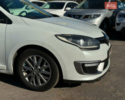 Белый Рено Меган, объемом двигателя 1.5 л и пробегом 184 тыс. км за 7790 $, фото 1 на Automoto.ua