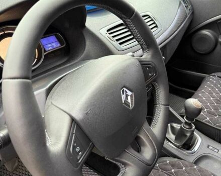 Белый Рено Меган, объемом двигателя 1.5 л и пробегом 239 тыс. км за 6450 $, фото 13 на Automoto.ua