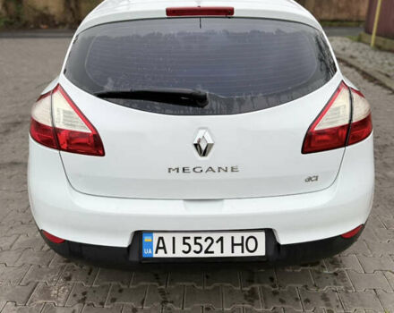 Белый Рено Меган, объемом двигателя 1.5 л и пробегом 214 тыс. км за 7500 $, фото 3 на Automoto.ua