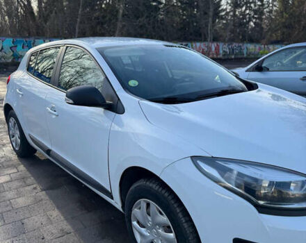 Белый Рено Меган, объемом двигателя 1.5 л и пробегом 164 тыс. км за 7750 $, фото 6 на Automoto.ua