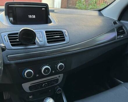 Білий Рено Меган, об'ємом двигуна 1.46 л та пробігом 265 тис. км за 8000 $, фото 4 на Automoto.ua