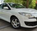 Рено Меган 2014 в Житомире на Automoto.ua Белый Рено Меган, объемом двигателя 1.5 л и пробегом 205 тыс. км за 6950 $, фото 2 на Automoto.ua