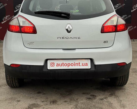 Белый Рено Меган, объемом двигателя 1.5 л и пробегом 231 тыс. км за 8200 $, фото 10 на Automoto.ua