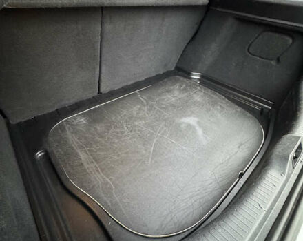 Белый Рено Меган, объемом двигателя 1.5 л и пробегом 231 тыс. км за 8200 $, фото 12 на Automoto.ua