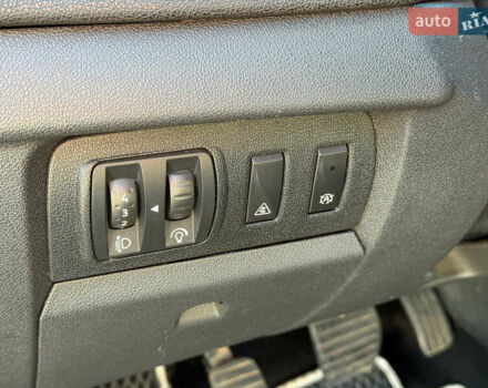 Белый Рено Меган, объемом двигателя 1.5 л и пробегом 184 тыс. км за 7790 $, фото 15 на Automoto.ua