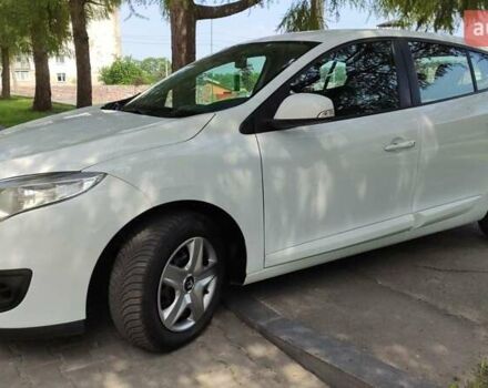 Рено Меган 2014 в Житомире на Automoto.ua Белый Рено Меган, объемом двигателя 1.5 л и пробегом 205 тыс. км за 6950 $, фото 12 на Automoto.ua