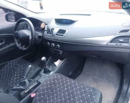 Белый Рено Меган, объемом двигателя 1.46 л и пробегом 242 тыс. км за 6700 $, фото 10 на Automoto.ua