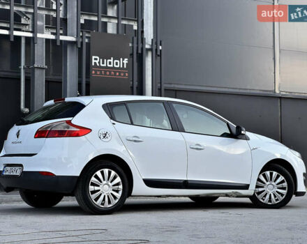 Белый Рено Меган, объемом двигателя 1.5 л и пробегом 291 тыс. км за 7990 $, фото 1 на Automoto.ua