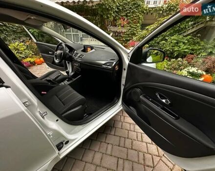 Белый Рено Меган, объемом двигателя 1.5 л и пробегом 173 тыс. км за 8200 $, фото 17 на Automoto.ua