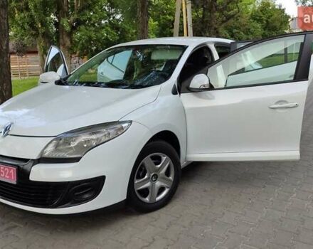 Рено Меган 2014 в Житомире на Automoto.ua Белый Рено Меган, объемом двигателя 1.5 л и пробегом 205 тыс. км за 6950 $, фото 42 на Automoto.ua