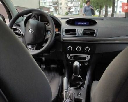 Рено Меган 2014 в Житомире на Automoto.ua Белый Рено Меган, объемом двигателя 1.5 л и пробегом 205 тыс. км за 6950 $, фото 1 на Automoto.ua