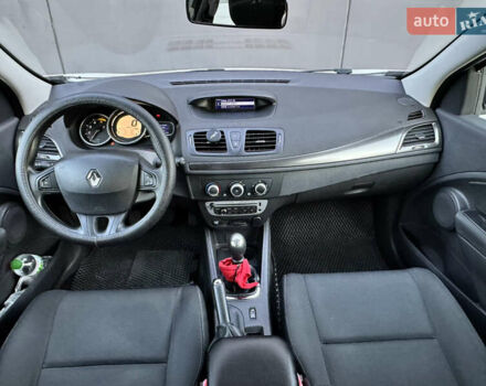 Белый Рено Меган, объемом двигателя 1.5 л и пробегом 291 тыс. км за 7990 $, фото 22 на Automoto.ua