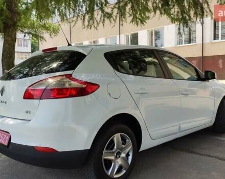 Рено Меган 2014 в Житомире на Automoto.ua Белый Рено Меган, объемом двигателя 1.5 л и пробегом 205 тыс. км за 6950 $, фото 4 на Automoto.ua