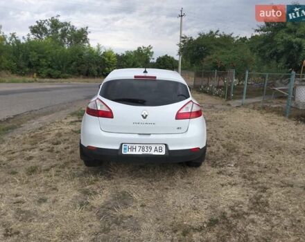 Білий Рено Меган, об'ємом двигуна 1.5 л та пробігом 268 тис. км за 7800 $, фото 2 на Automoto.ua
