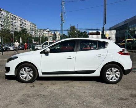Белый Рено Меган, объемом двигателя 1.5 л и пробегом 231 тыс. км за 8200 $, фото 4 на Automoto.ua