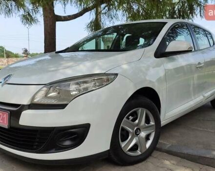 Рено Меган 2014 в Житомире на Automoto.ua Белый Рено Меган, объемом двигателя 1.5 л и пробегом 205 тыс. км за 6950 $, фото 10 на Automoto.ua