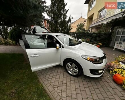 Белый Рено Меган, объемом двигателя 1.5 л и пробегом 173 тыс. км за 8200 $, фото 15 на Automoto.ua