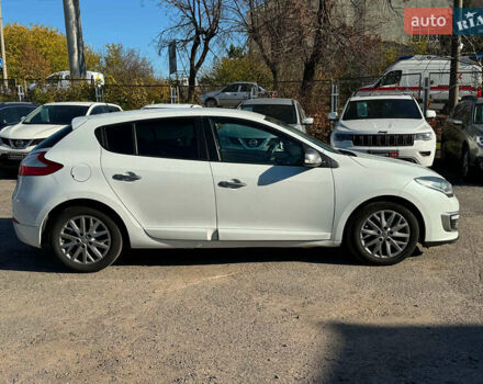 Белый Рено Меган, объемом двигателя 1.5 л и пробегом 184 тыс. км за 7790 $, фото 6 на Automoto.ua