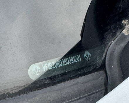 Белый Рено Меган, объемом двигателя 1.5 л и пробегом 231 тыс. км за 8200 $, фото 30 на Automoto.ua