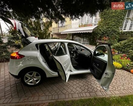 Белый Рено Меган, объемом двигателя 1.5 л и пробегом 173 тыс. км за 8200 $, фото 25 на Automoto.ua