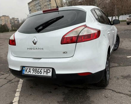 Белый Рено Меган, объемом двигателя 1.5 л и пробегом 239 тыс. км за 6500 $, фото 3 на Automoto.ua