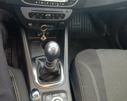 Белый Рено Меган, объемом двигателя 1.5 л и пробегом 228 тыс. км за 8500 $, фото 15 на Automoto.ua