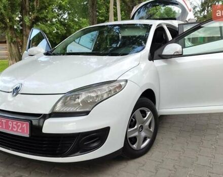 Рено Меган 2014 в Житомире на Automoto.ua Белый Рено Меган, объемом двигателя 1.5 л и пробегом 205 тыс. км за 6950 $, фото 40 на Automoto.ua