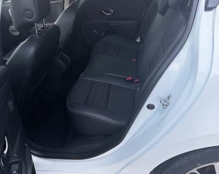 Белый Рено Меган, объемом двигателя 1.5 л и пробегом 246 тыс. км за 10000 $, фото 6 на Automoto.ua