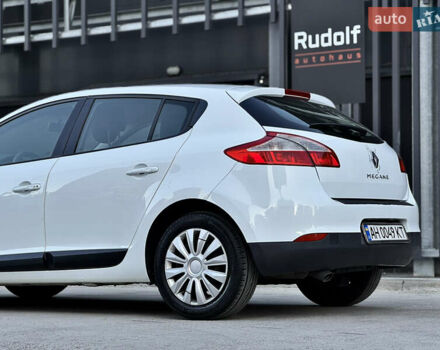 Белый Рено Меган, объемом двигателя 1.5 л и пробегом 291 тыс. км за 7990 $, фото 6 на Automoto.ua