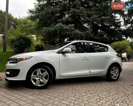 Белый Рено Меган, объемом двигателя 1.5 л и пробегом 173 тыс. км за 8200 $, фото 6 на Automoto.ua