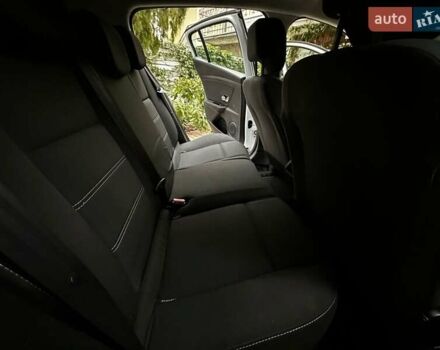 Белый Рено Меган, объемом двигателя 1.5 л и пробегом 173 тыс. км за 8200 $, фото 14 на Automoto.ua