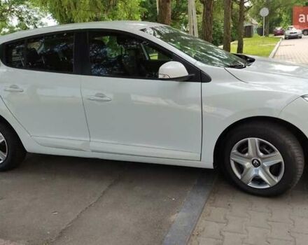 Рено Меган 2014 в Житомире на Automoto.ua Белый Рено Меган, объемом двигателя 1.5 л и пробегом 205 тыс. км за 6950 $, фото 21 на Automoto.ua