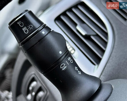 Белый Рено Меган, объемом двигателя 1.5 л и пробегом 291 тыс. км за 7990 $, фото 30 на Automoto.ua